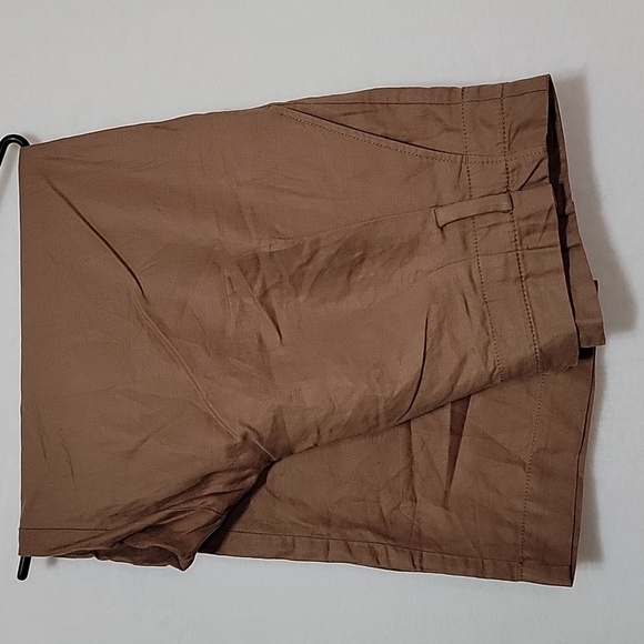 Women's LOFT  Cropped Pants, Brown, Size 12P, EUC - Picture 3 of 8